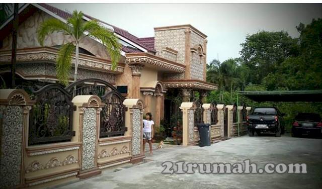 Dijual rumah mewah murah+kolam renang tepat dibelakang hotel prime park Sudirman