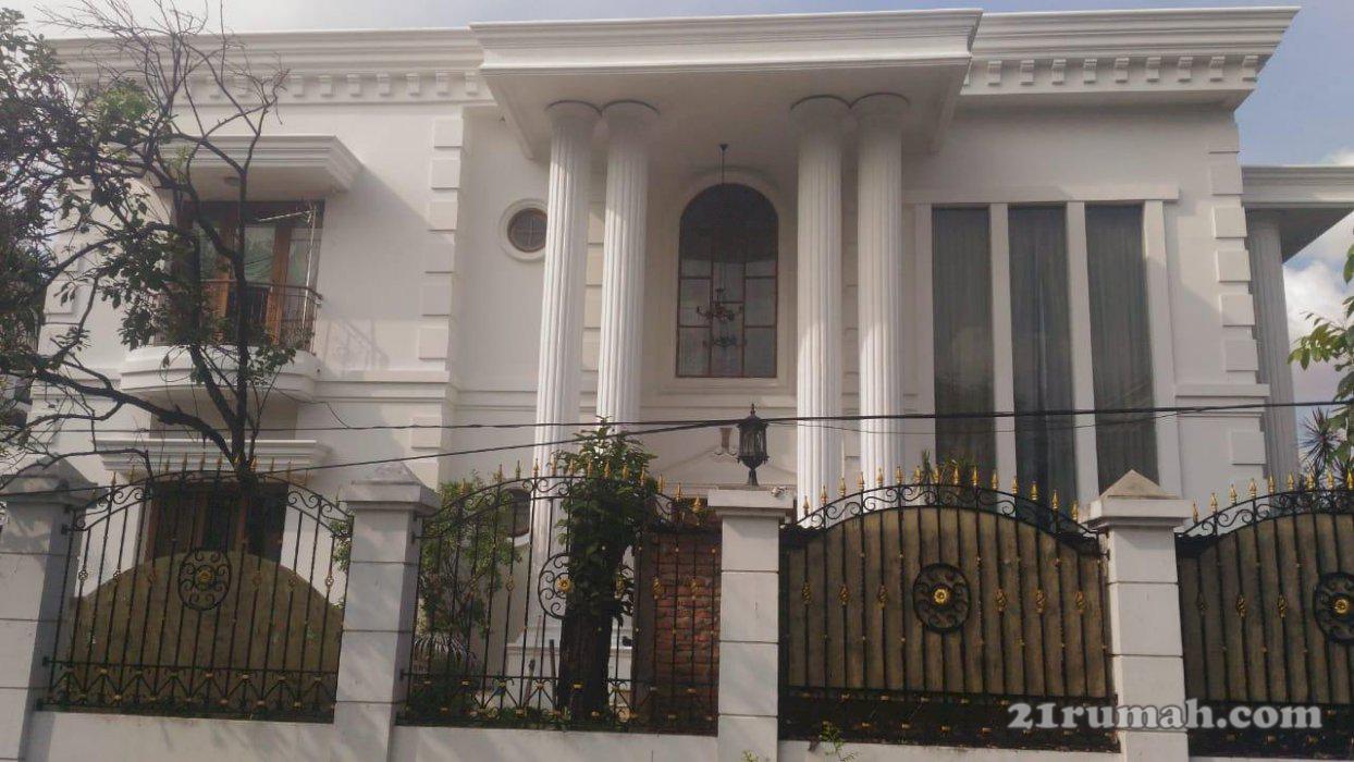 Rumah Mewah Strategis Di Komplek AL Duren Sawit Jakarta Timur