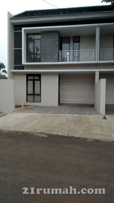 Rumah Manis Siap Huni Dekat Kota Wisata Cibubur