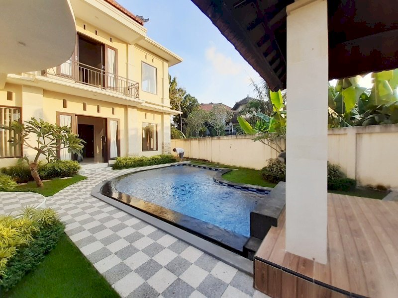 Two Levels New Building Villa in Canggu Area