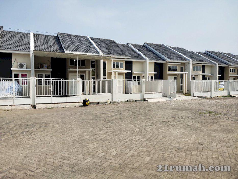 Rumah lebar jln 8 M cicilan 1 jutaan
