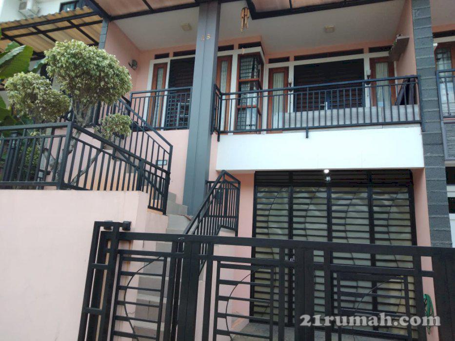 Rumah Second Cluster 2 Lantai Full Furnish di Beji Depok