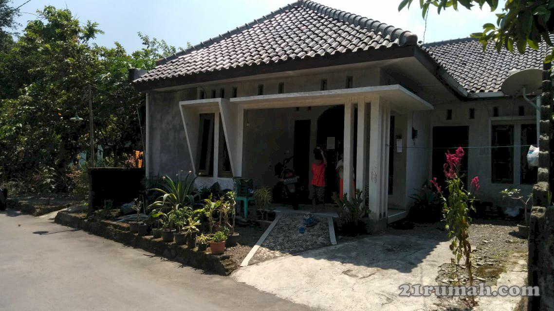 Rumah Bagus Utara pasar cebongan