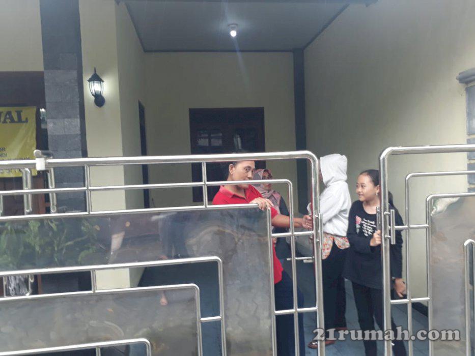 Di jual Rumah murah 2 lantai