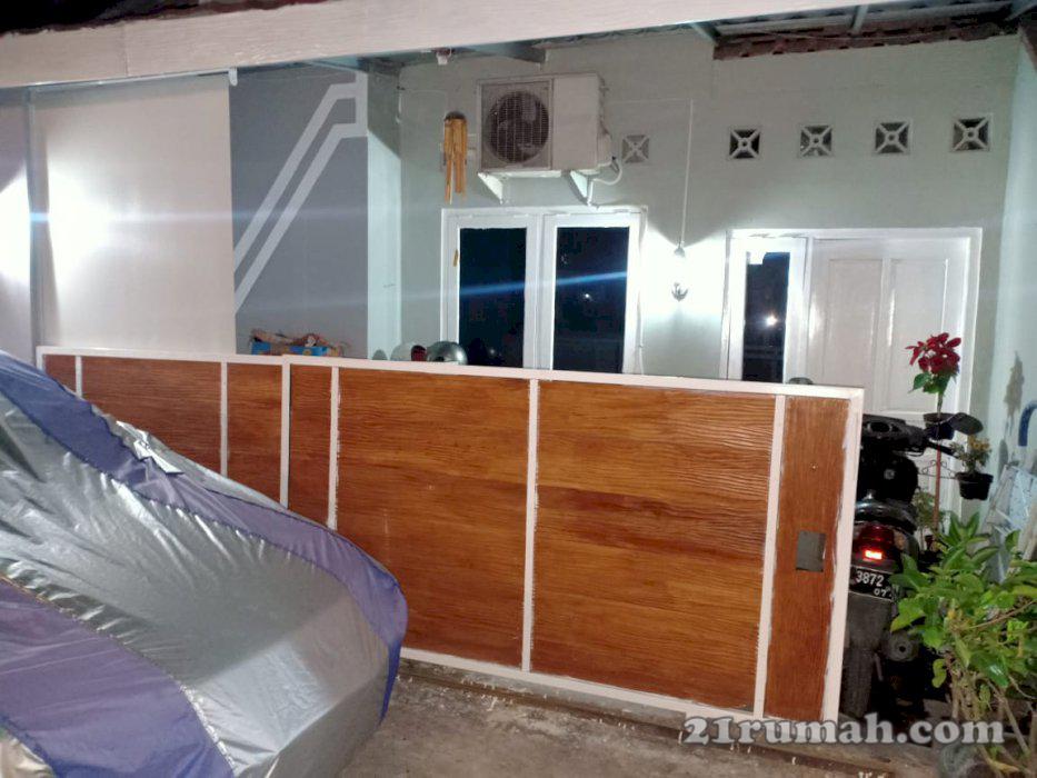 Rumah nyaman dalam perumahan