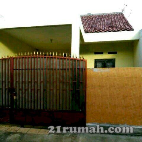 Rumah second bagus dekat stasiun bojong gede