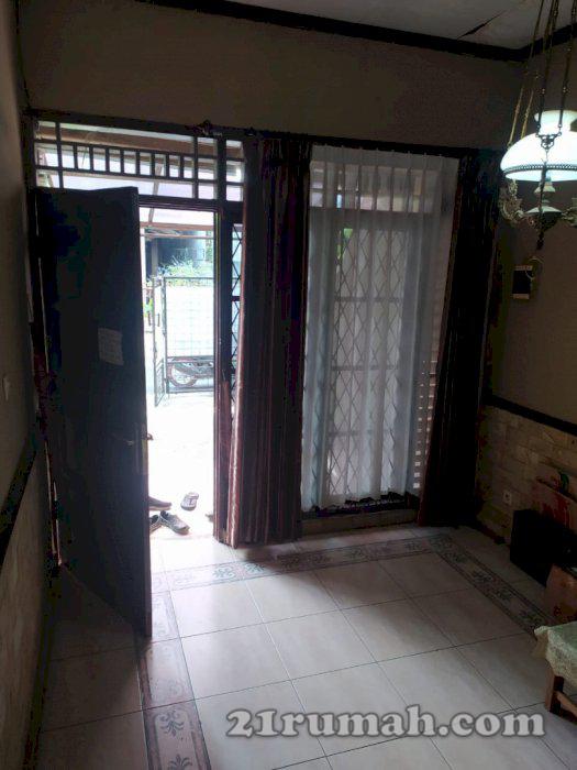 [Dijual] Rumah Strategis 2 Lantai di Komplek DKI Pondok