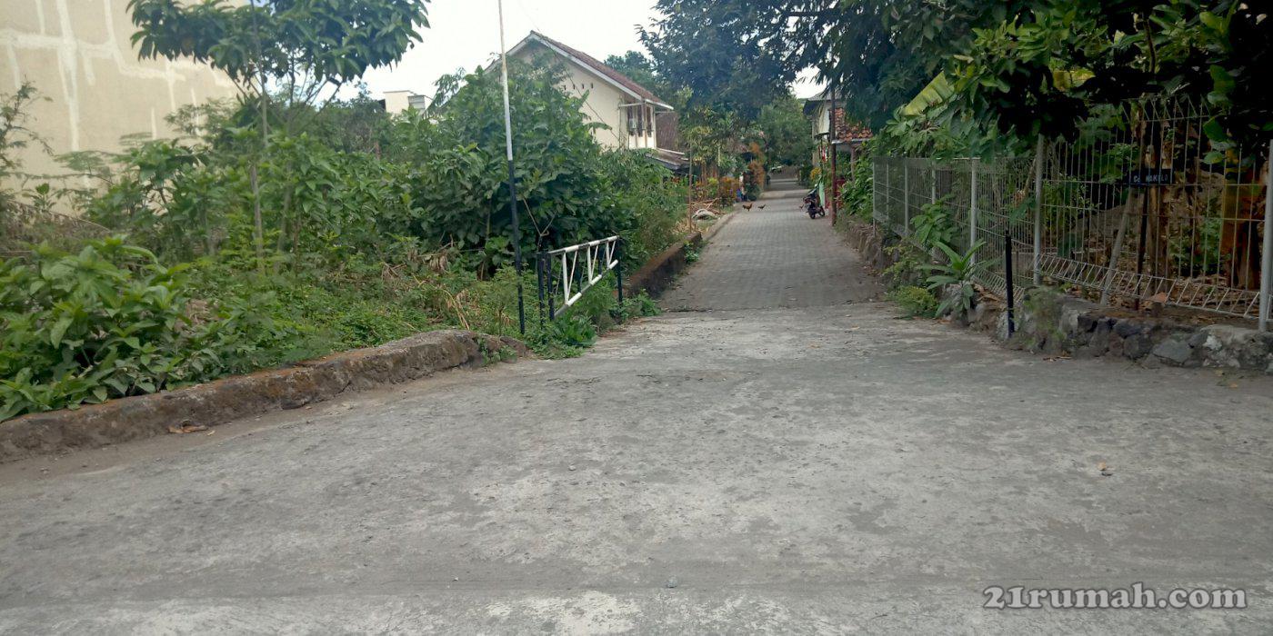 Tanah Strategis Lingkungan Pendatang dkt Stadion Maguwoharjo