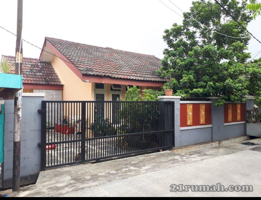 Rumah asri di pondok aren
