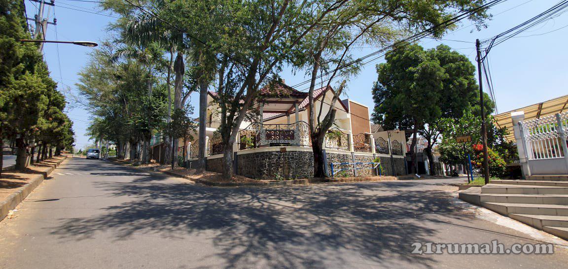 rumah mewah di dieng malang kota 