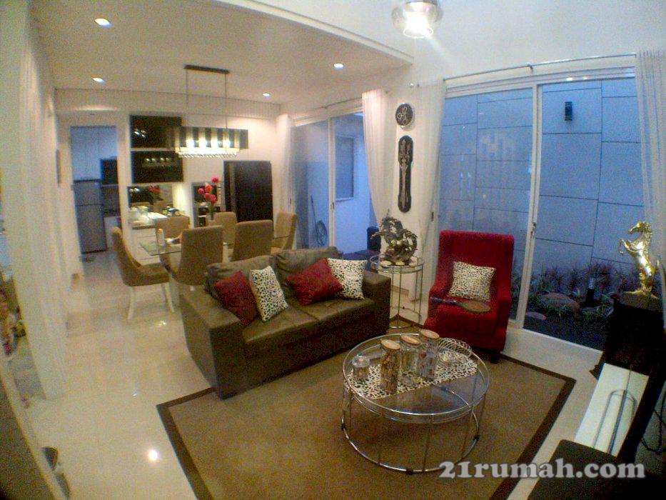 RUMAH INTERIOR ISTIMEWA Sutorejo Full Furnished dan Full Electronic