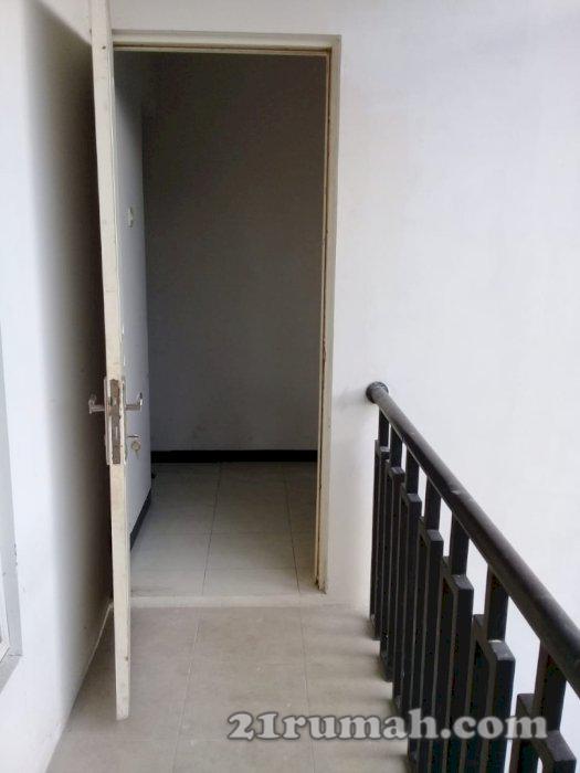228_Disewakan Rumah 2 Lt Lokasi Belakang Rumah Sakit Ibnu Sina Gresik