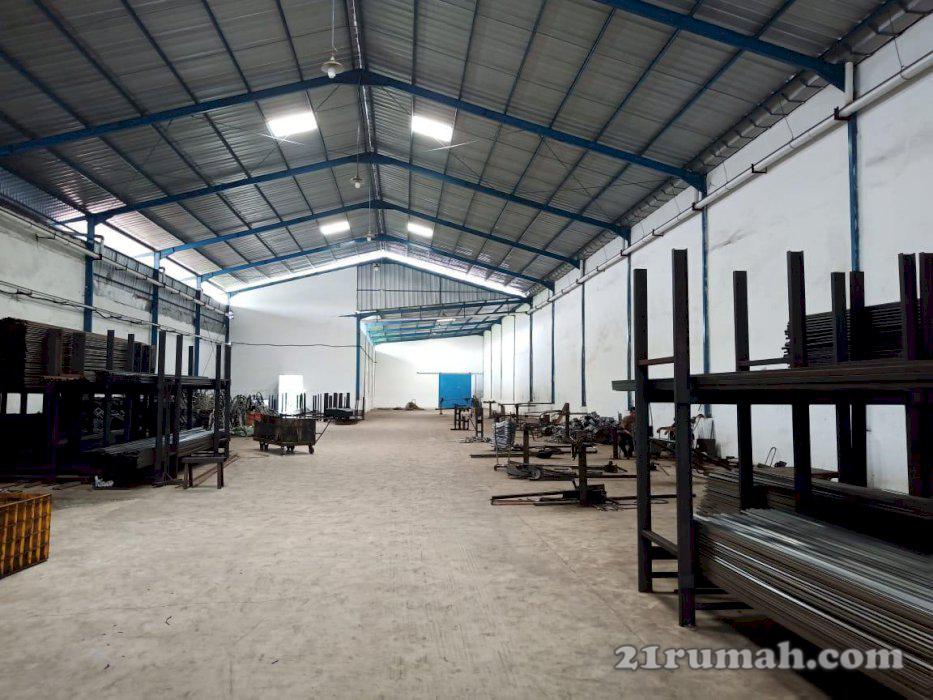273_Dijual Gudang Margomulyo Permai, Surabaya SHGB Hadap Utara