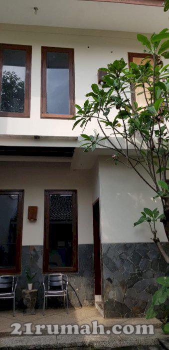 Dijual Rumah Mewah Lokasi Strategis 