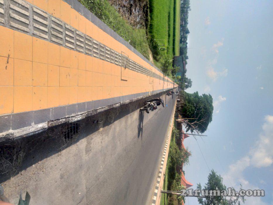 Tanah 522m dpn rsud bagas waras