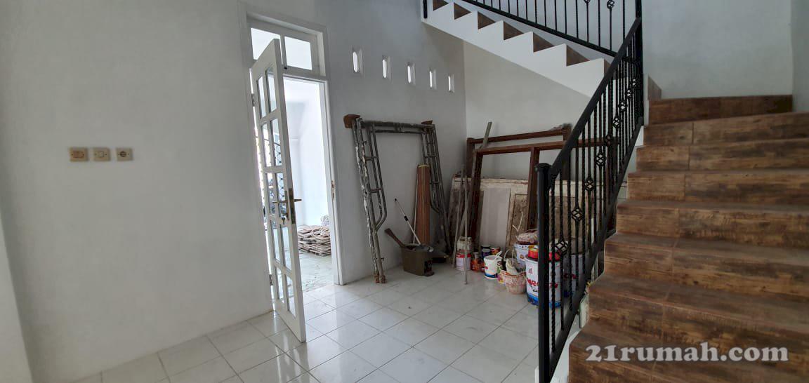 rumah mewah di dieng kota malang