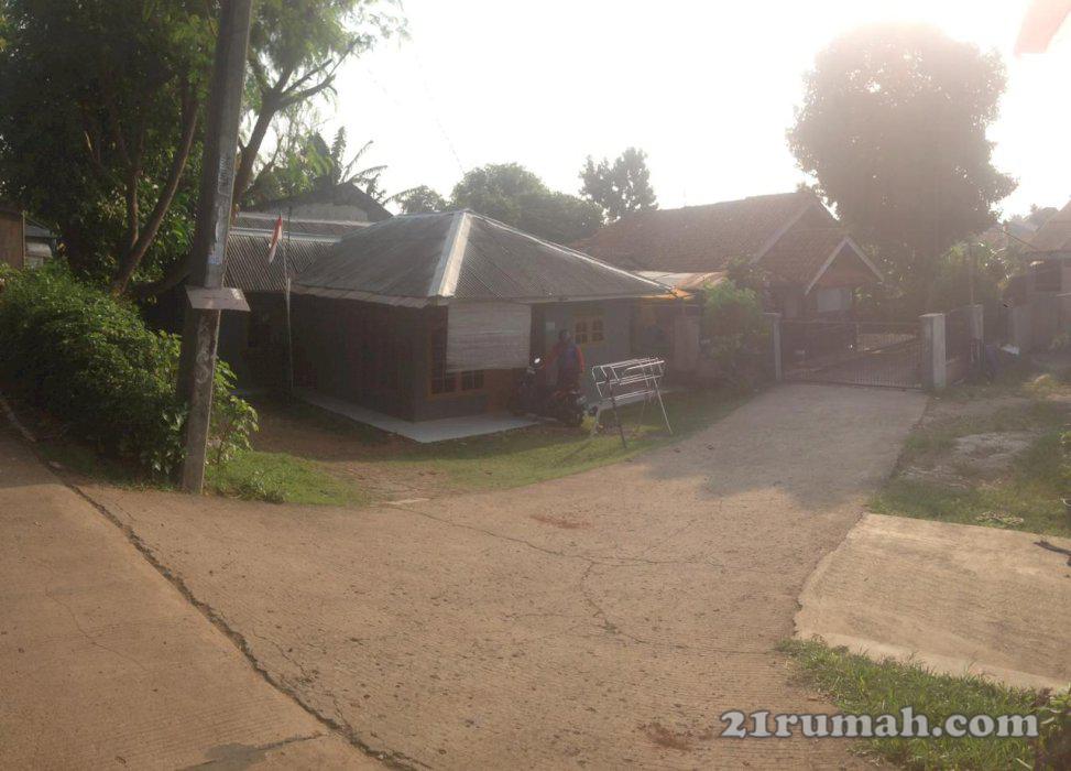 Dijual Rumah dan kontrakan lt 769 m daerah Cibubur  Wiladatika