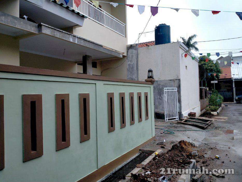 Rumah dikontrakan tanah baru depok