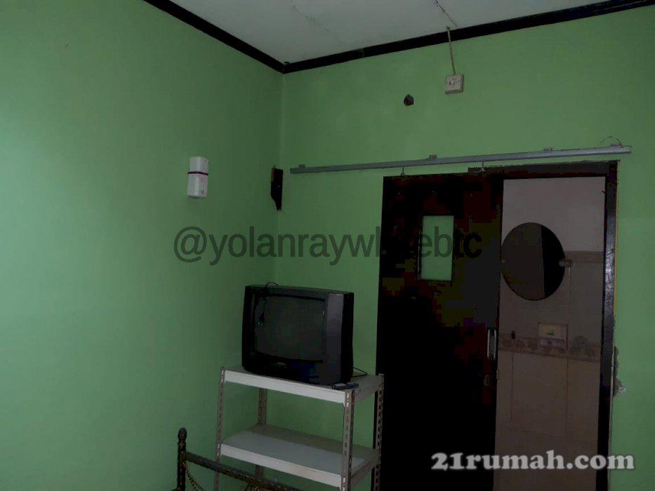 Rumah Dalam Komplek, Lokasi Strategis, dan Hunian Nyaman @Ciputat