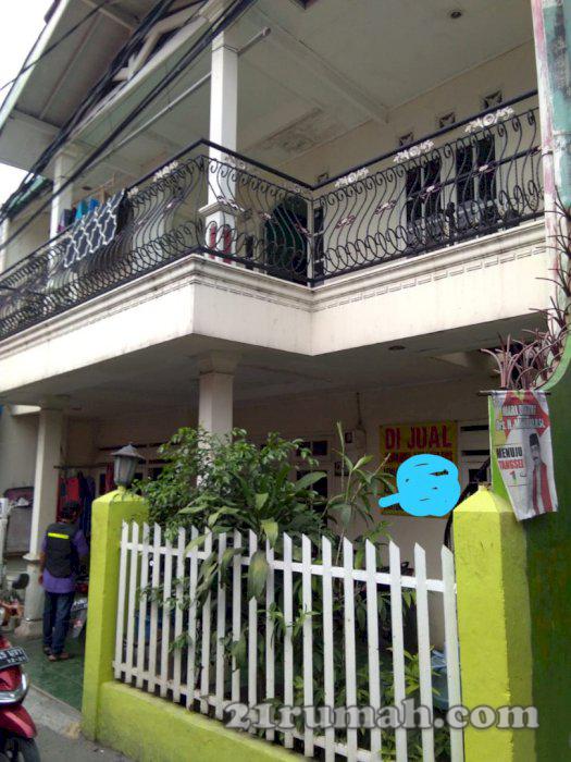 * Di Jual rumah strategis Di ciputat 