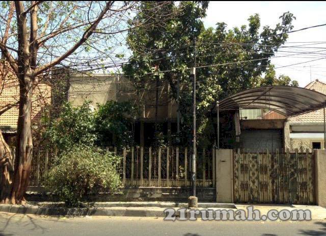 Jual rumah hitung tanah Jl. Sulawesi Surabaya Pusat Murah POOLL