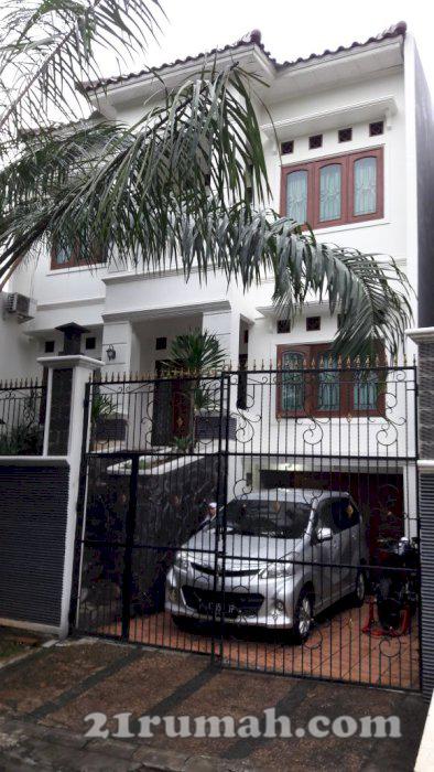 Dijual Rumah di Kawasan Elite Cibubur