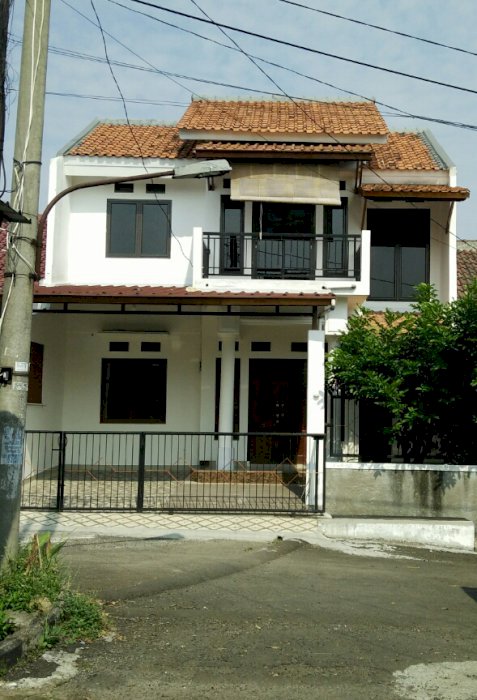 Rumah tingkat clusther kota Bogor strategis