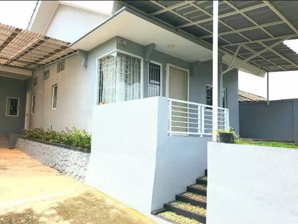 Rumah Ciledug Dalam Komplek Bebas Banjir Siap Huni