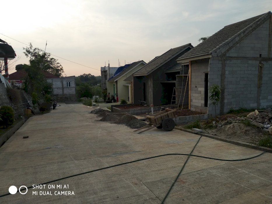 Rumah murah Di kawasan CBD Cibubur dekat kota wisata