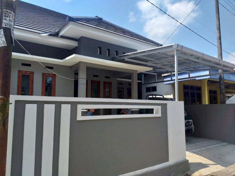 Rumah proses bangun di selatan pasar sleman,belakang BPN sleman