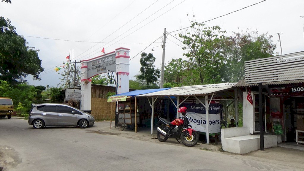 Tanah Dijual Murah (Diapit 3 Perumahan dan Padat Penduduk)