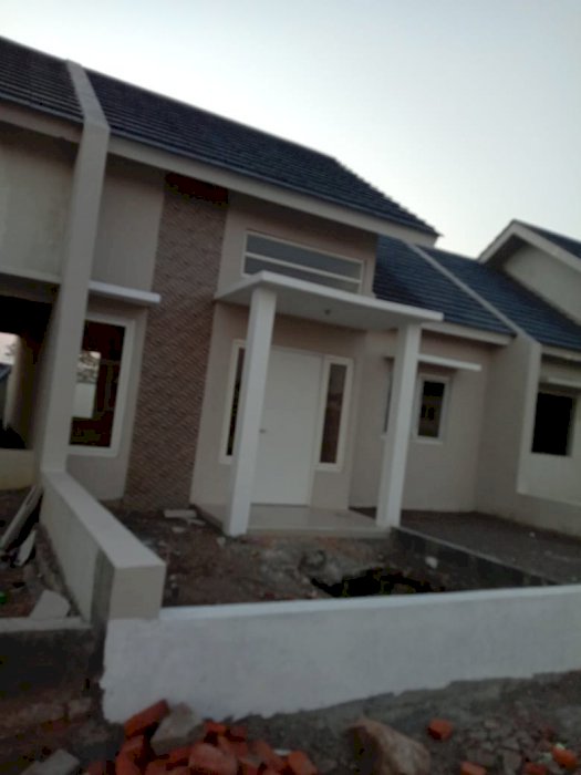 RUMAH SIAP HUNI ROYAL PARK JUANDA