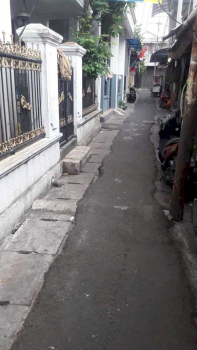 Rumah Kebayoran Baru Lokasi Strategis