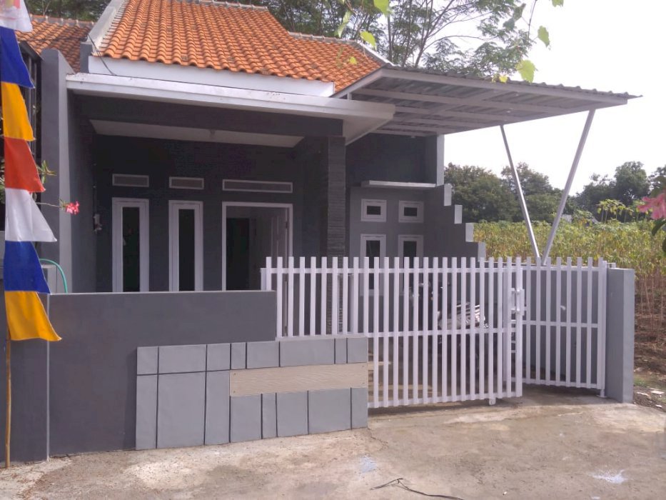 Dijual rumah baru siap huni