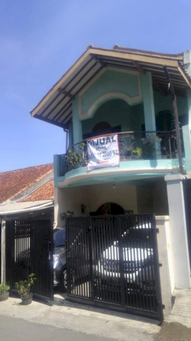 Rumah Asri tepi jalan nuansa pegunungan