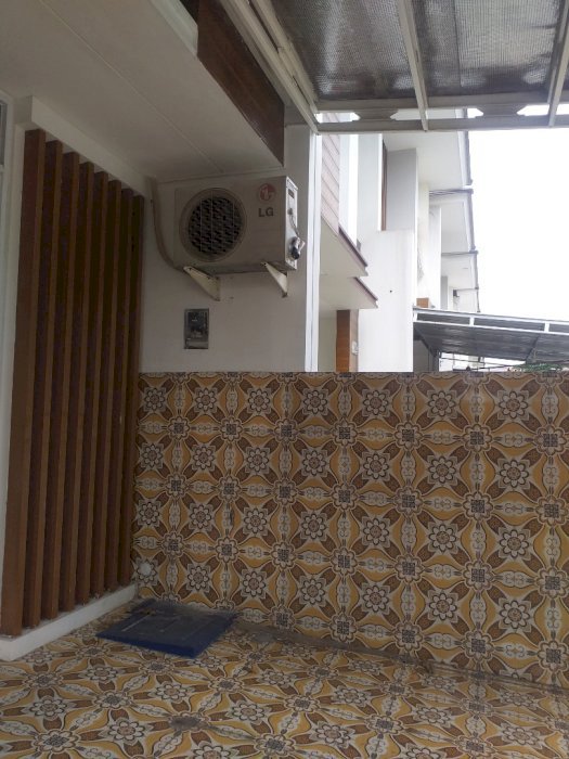 DISEWAKAN RUMAH GARDEN VILLE TANGERANG