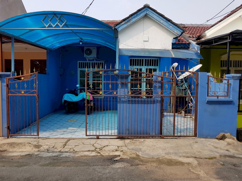 Rumah Asri & Nyaman di Komplek Taman Royal 3 Cipondoh Tangerang Kota