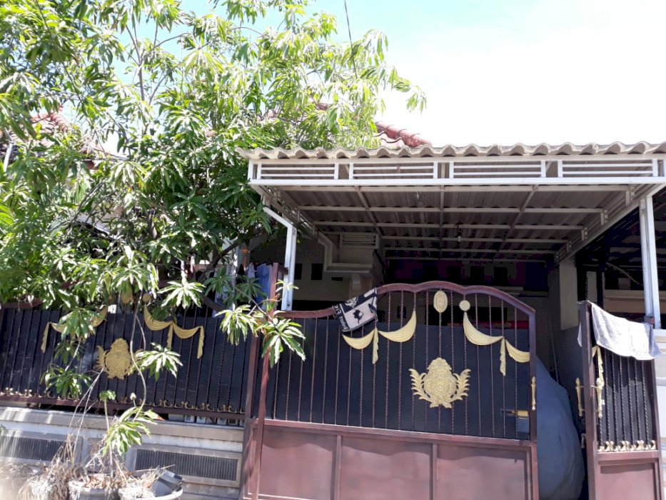 Dijual RmhDi Menganti Permai , 15 menit dari  universitas Ciputra Sby