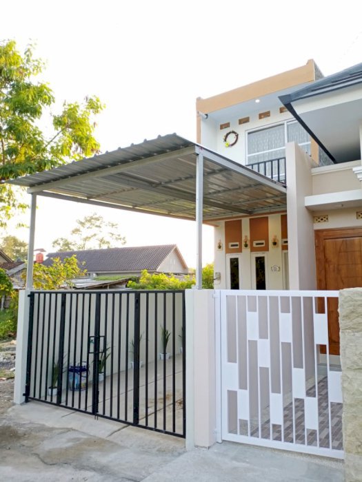 Dijual Rumah Baru Full Furnished 2 Lantai di Timur Kelurahan Potorono