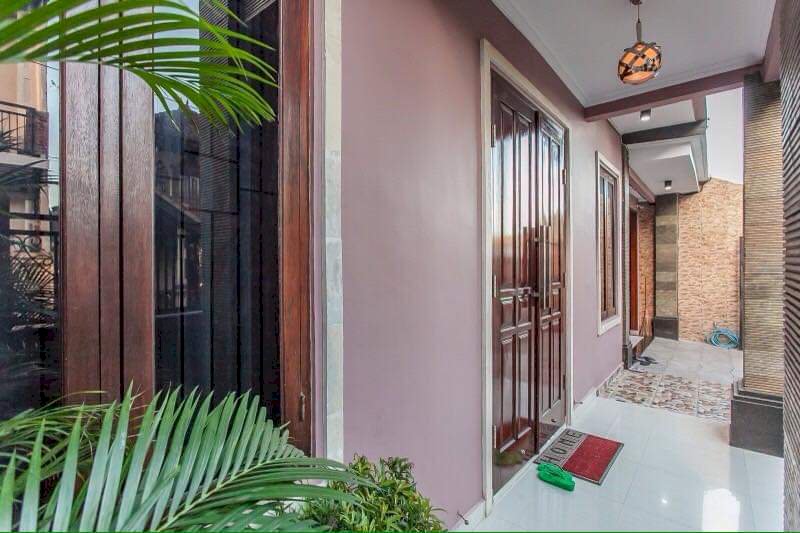 DI JUAL RUMAH LANTAI 2 PADANG SAMBIAN 