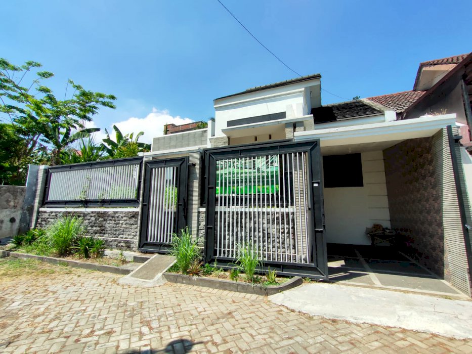 hunian Mewah Berupa  Villa Kondisi Istimewah Di Batu