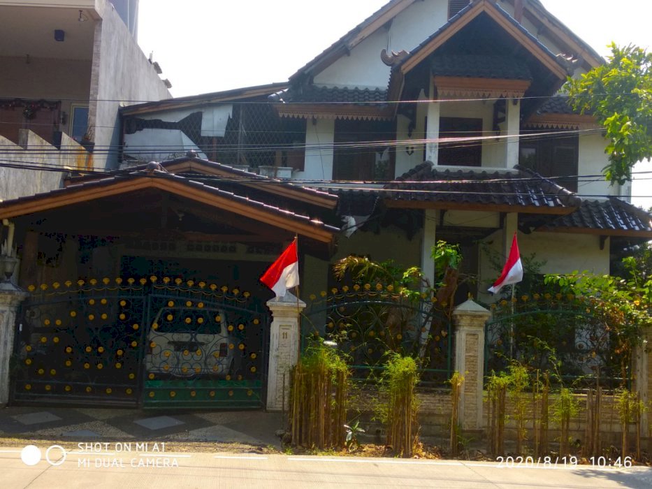 Rumah 2 lantai di kayu putih cocok utk kantor