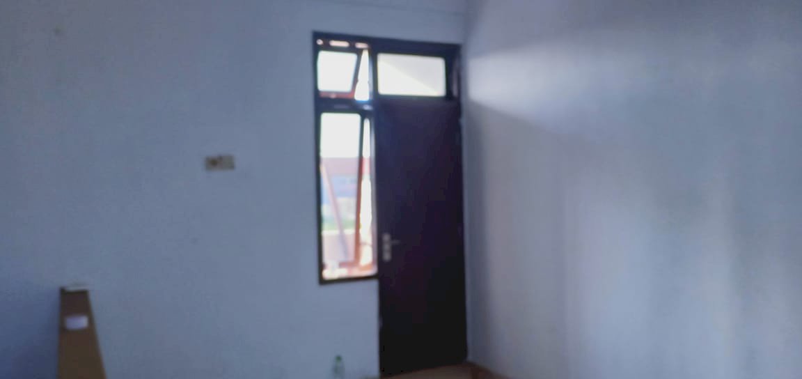 0659 - Disewakan Ruko 2 Lantai Jl Kalimantan GKB Gresik