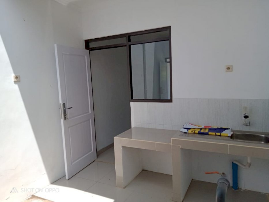 Rumah baru siap huni di daerah Bojong koneng dekat Cikutra Bandung