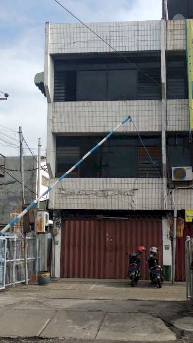 RUKO JEJER 3 UNIT JALAN ARJUNA