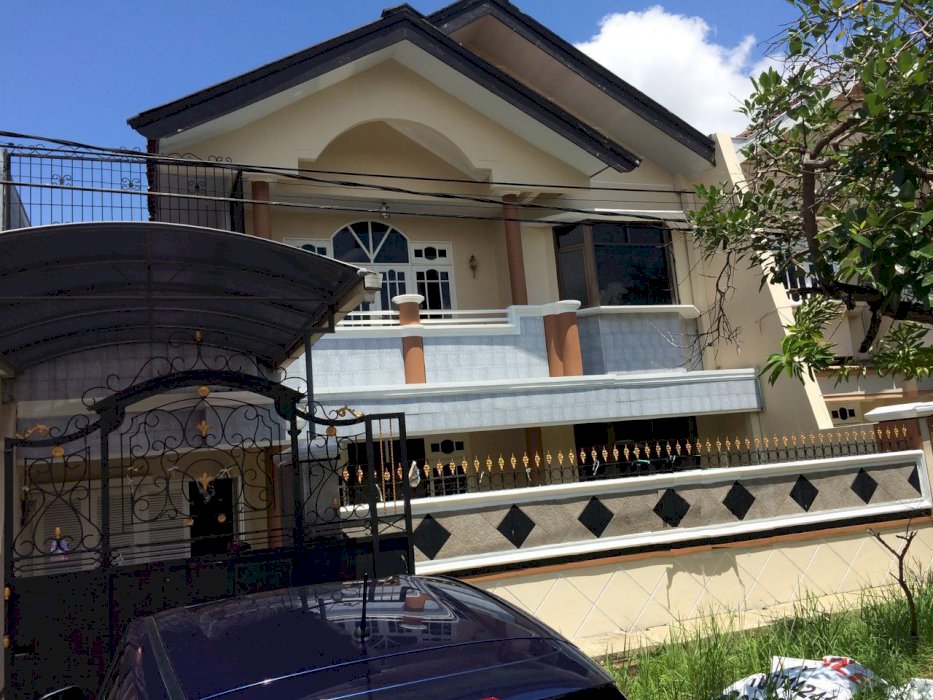 RUMAH NIRWANA EKSEKUTIF SIAP HUNI