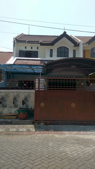 RUMAH SECOND TERAWAT PANTAI MENTARI