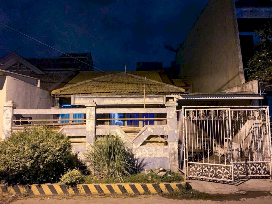 RUMAH SECOND TERAWAT DARMO INDAH