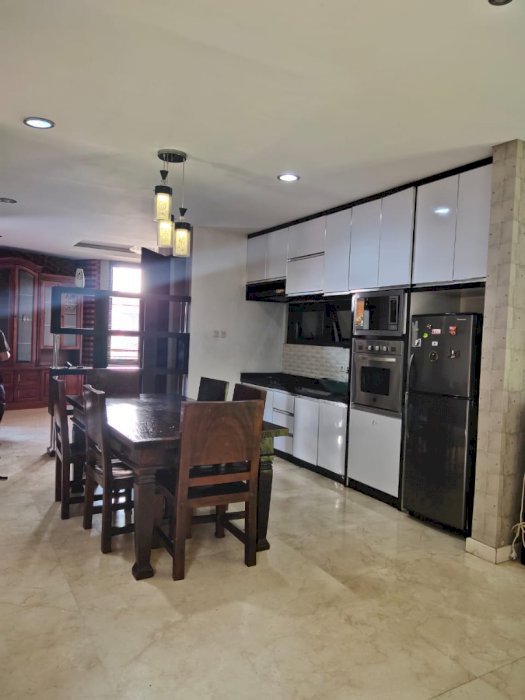 Disewakan Rumah lux fully furnished di Townhouse Ragunan