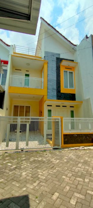 Rumah  Mewah Murah Kondisi Istimewah adi borobudur